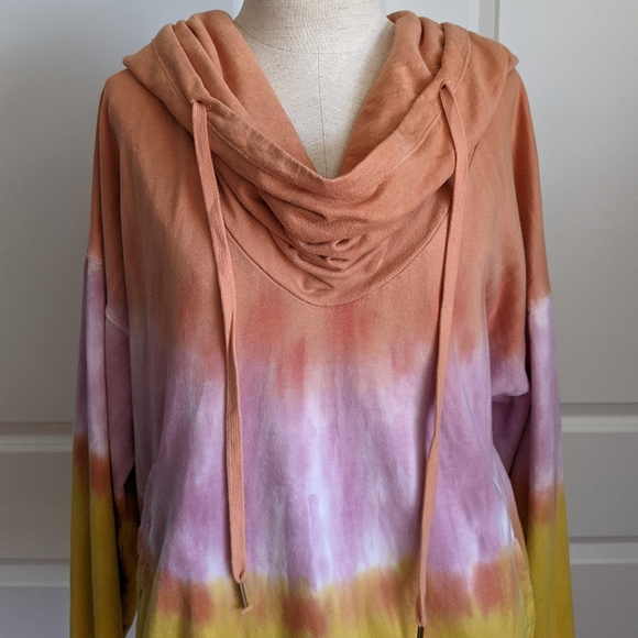 Young Fabulous & Broke Pullover Hooded Cowl  Pockets Tie Dye Orange Pink L NWT - Picture 3 of 16
